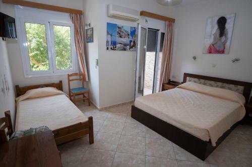Aris-marie Apartments