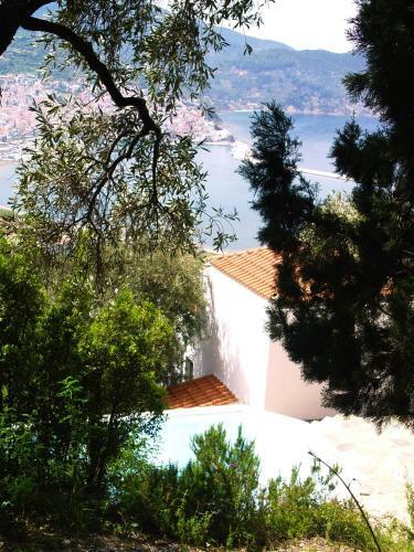 Villa Kalypso And Villa Kirki