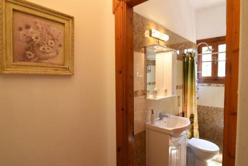 Hostal Panagou Studios