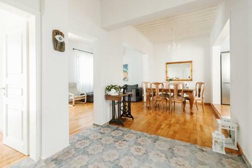 Asterias House, Skopelos