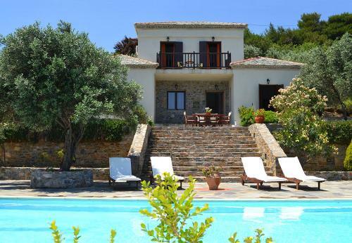 Danai Villa