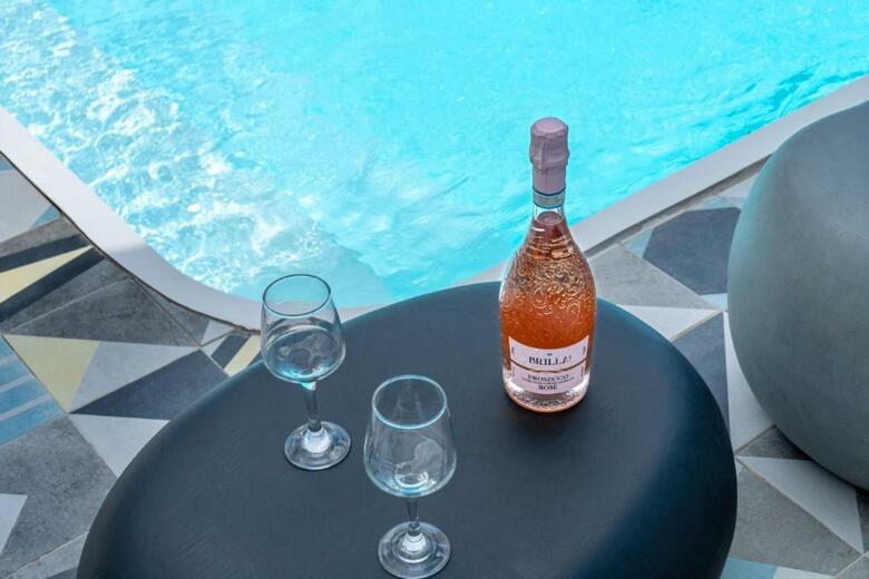 Villa Indigo Boutique Home