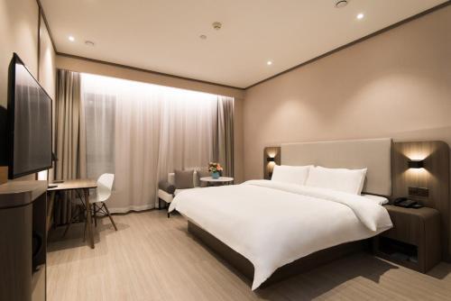 Hanting Hotel (Xi'an North Station)