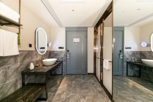 Hotel Mercure Xi'an Qujiang