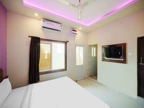 Collection O 87472 Greenland Luxury Hotel