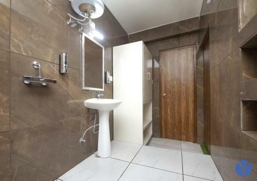 Hotel The Yakshaa Neelkanth