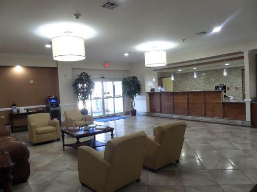 Hotel Baymont Inn & Suites