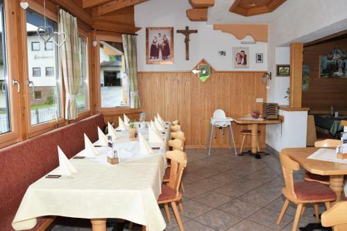 Hostal Gasthof Sch�ntal