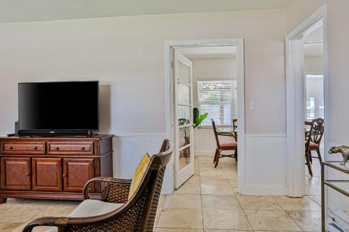 Coquina Retreat