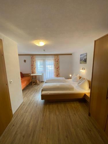 Hostal Landhaus Staudacher