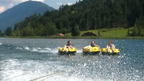 Apartamento Chalets Z�hrer - Wohnen Am Wasser