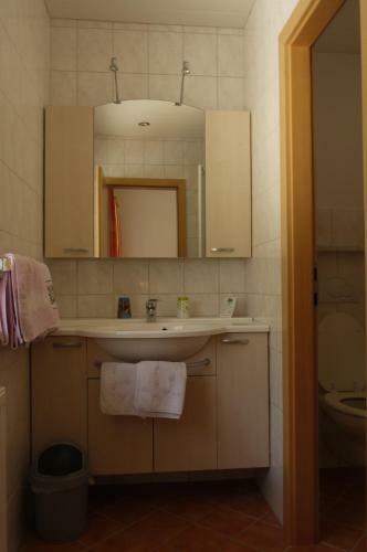 Hostal Pension Haus Edelweiss