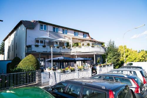 Hostal Pension & Restaurant La Amalia