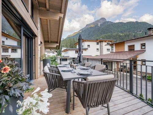 Holiday Home Alpenchalet Tirol-3