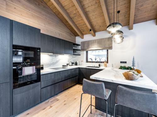 Holiday Home Alpenchalet Tirol-3