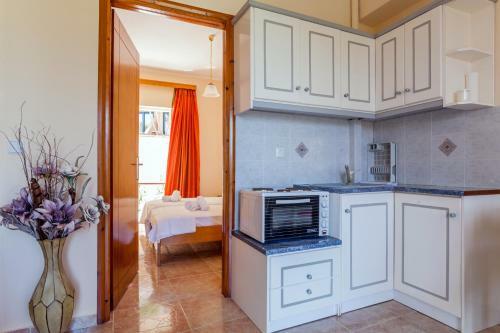 Christine Seaside Apartments In Chania
