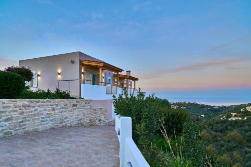 Villas Stalos Homeleader
