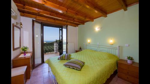 Villa Dimosthenis 4 Bedrooms With Private Pool