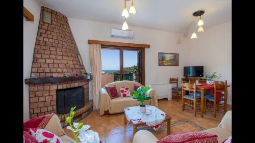 Villa Dimosthenis 4 Bedrooms With Private Pool