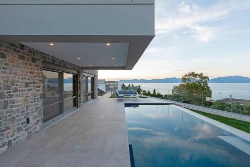 Villa Theologos