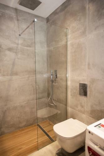 Raeti Apartments