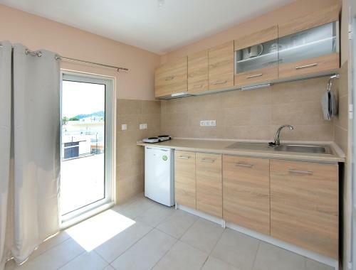 Happy Days Home Apartment Und Studio/penthouse