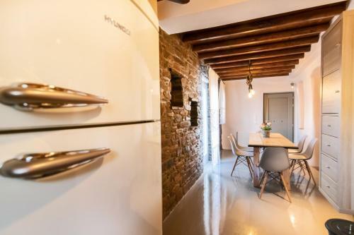 Triantaros Familly House