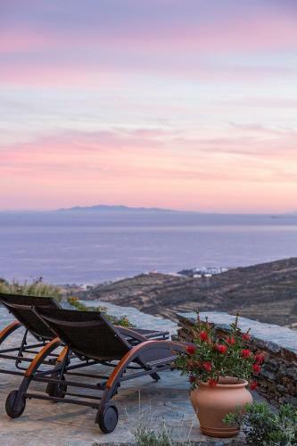 Hotel Tinos Dove Suites