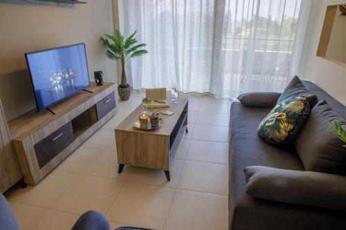 Savvas Apartment