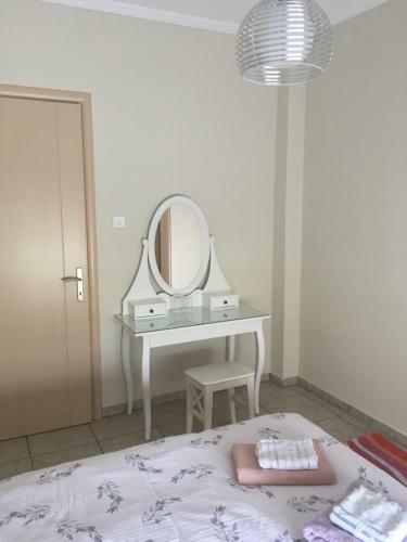 Cozy And Quiet Mini City Apartment