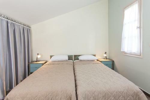 Lido Apartments Tolo