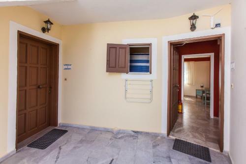 Lido Apartments Tolo