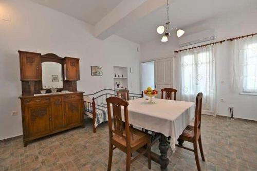Tinos Hospitality