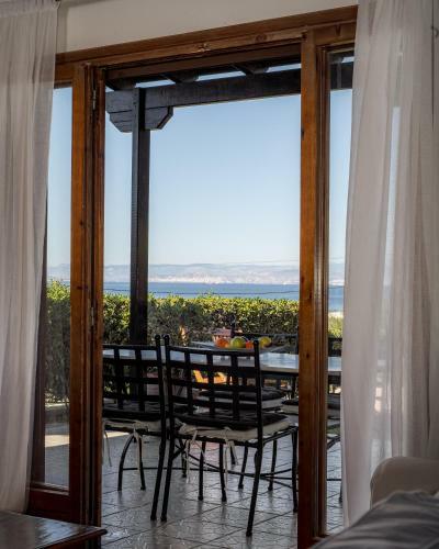 Marina's Paradise Summer House