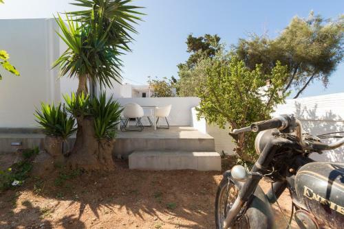 Hostal Syros Village Suites