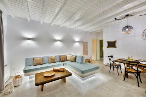Aelion Villa