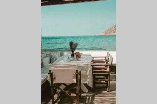 Xenia's Beach House, Vathi, Sifnos