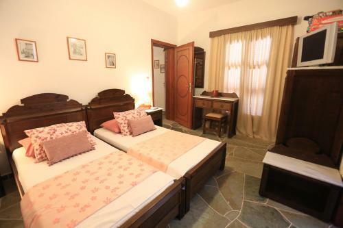 Mirsini Apartments