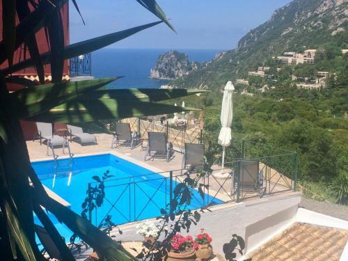 Ermones Emerald Villa