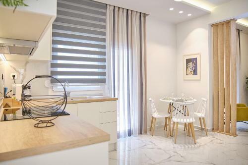 Elegant Central Apartment