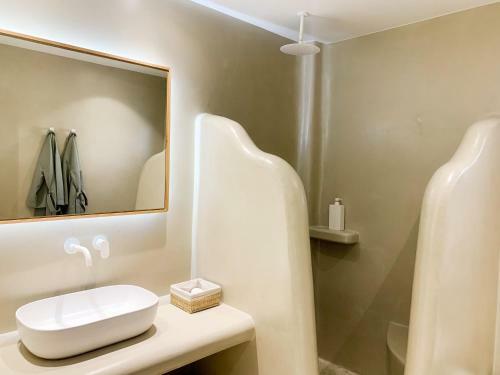 Mod Santorini Vegan Boutique Hotel