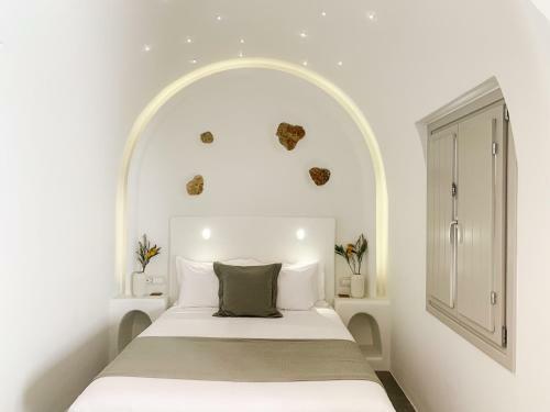 Mod Santorini Vegan Boutique Hotel