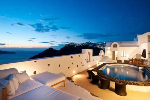 Antelmi Luxury Villa