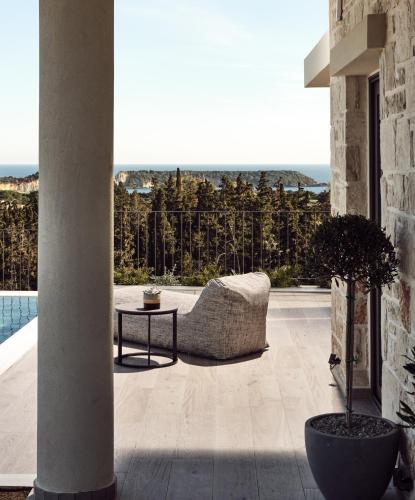 Alexandra Luxurious Villa