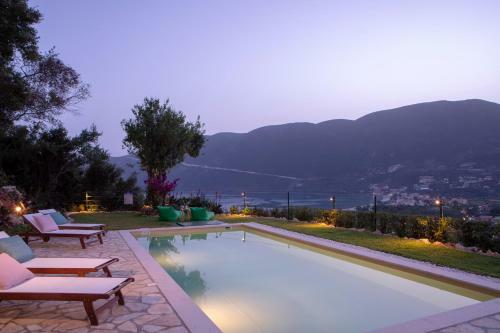 Pnoes Villas-panthea