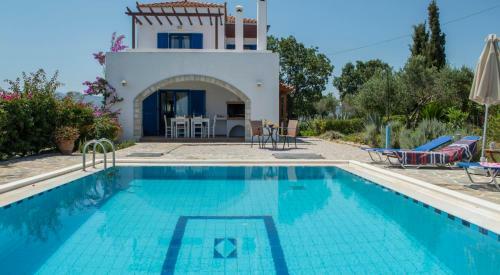 Villa Vouves Homeleader