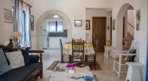 Villa Vouves Homeleader