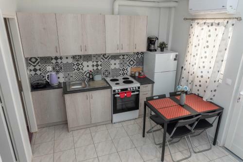 Kosta's Apartments