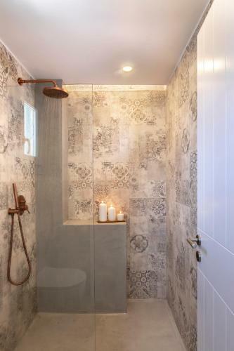 Santo Bloom Luxury Villas