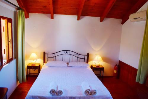 Viola Suites,villas With Shared Pool